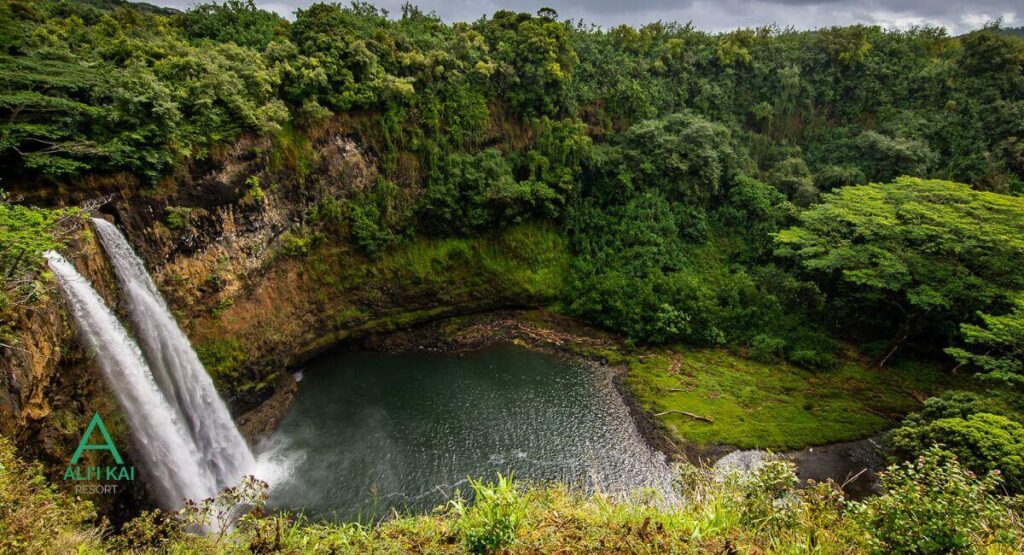 Hawaiian vacation Wailua Falls, Kauai