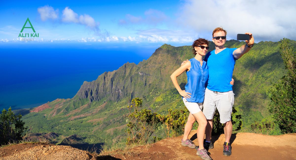 Hiking around Princeville on Kauai